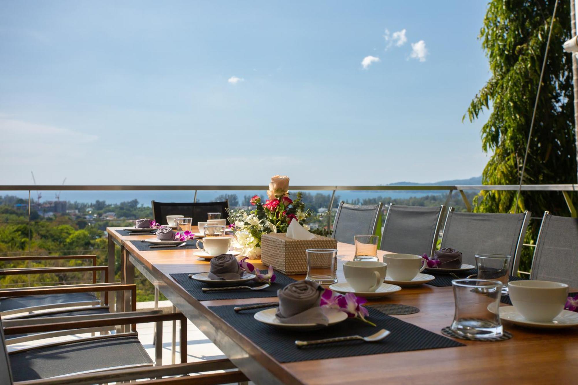 Villa Beyond 9 Bedroom Fully Staffed Seaview Villa หาดบางเทา ภายนอก รูปภาพ